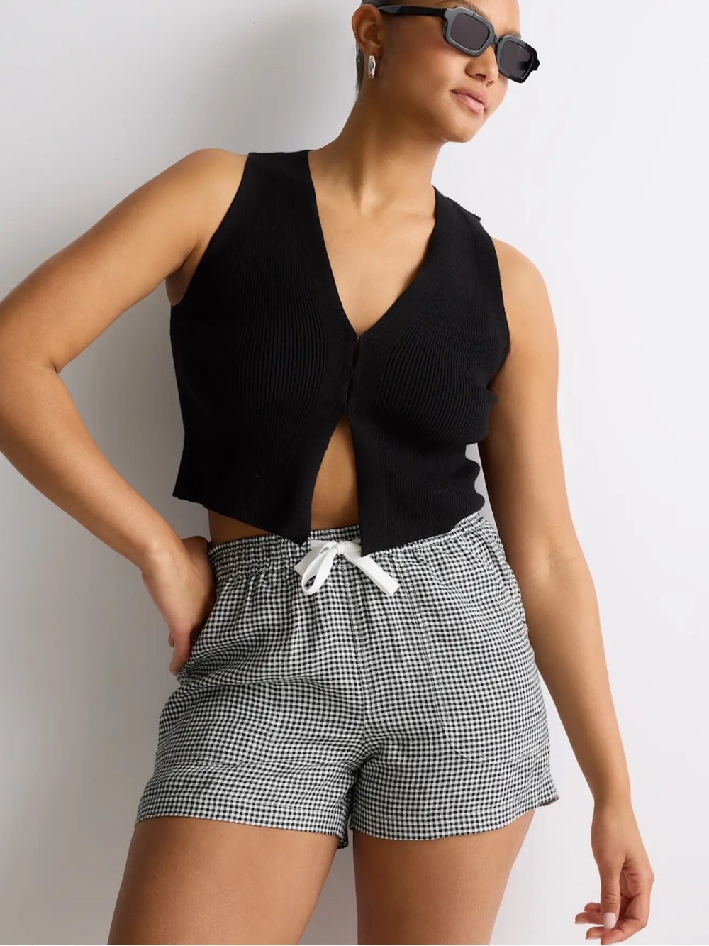 Quince | Black & White Gingham Drawstring European Linen Shorts | S